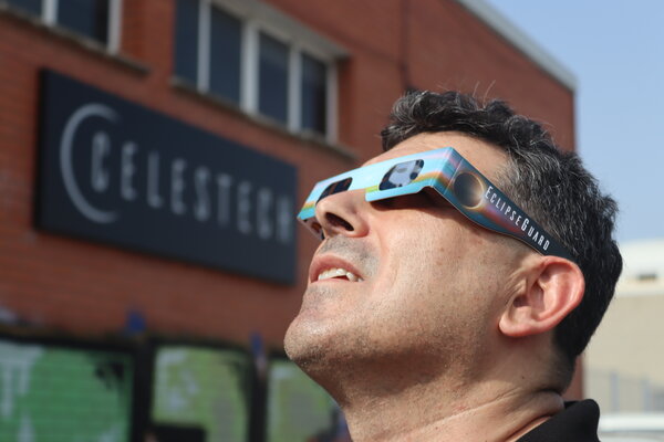 Gafas de Eclipse Solar EclipseGuard — La Galaxia del Sombrero