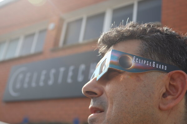 Gafas de Eclipse Solar EclipseGuard — La Galaxia del Sombrero