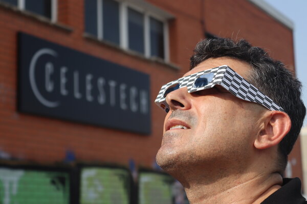 Gafas de Eclipse Solar — Damero Celestech