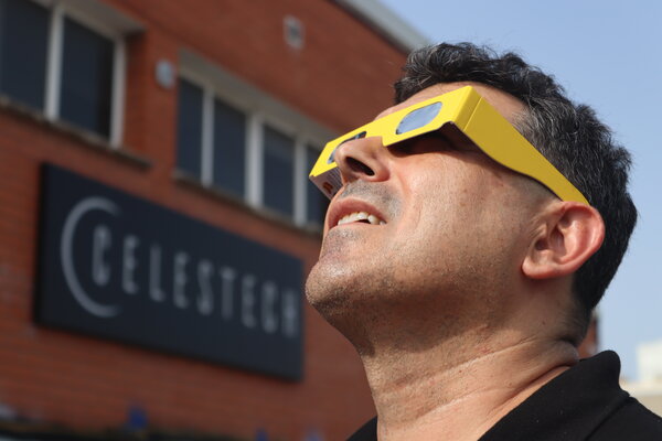 Gafas de Eclipse Solar — Colores Individuales