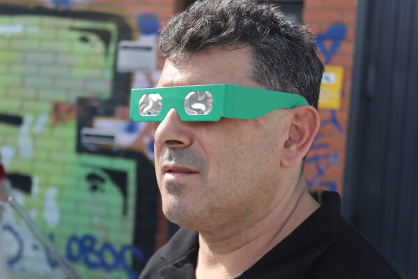 Gafas de Eclipse Solar — Colores Individuales