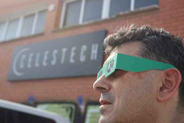 Gafas de Eclipse Solar — Colores Individuales