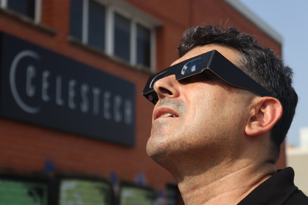 Gafas de Eclipse Solar — Negro Mate Liso